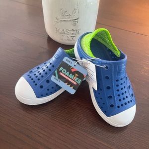 Kids Skechers Foamies Shoes NWO tags. Blue
